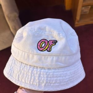 OF bucket hat